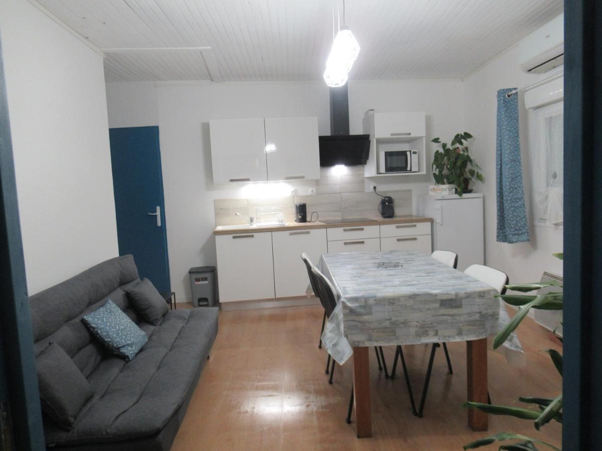 Gite La Chaumette Appartement Turquoise Villeneuve-de-Berg Eksteriør bilde