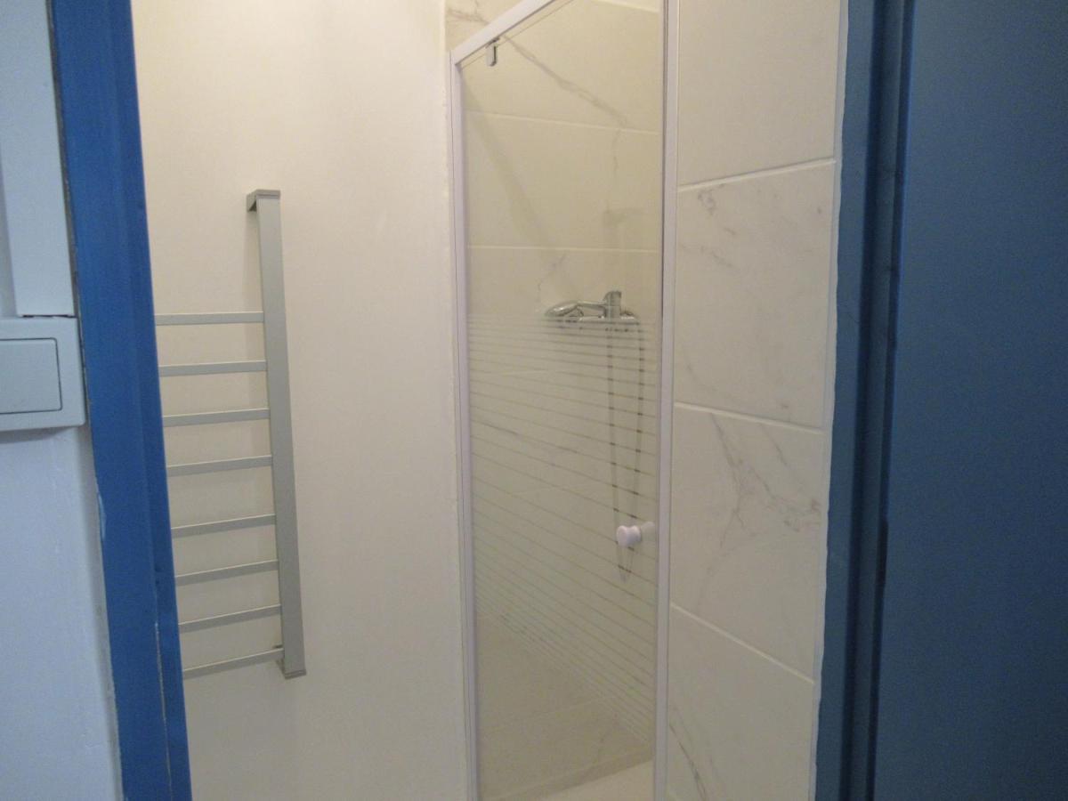 Gite La Chaumette Appartement Turquoise Villeneuve-de-Berg Eksteriør bilde