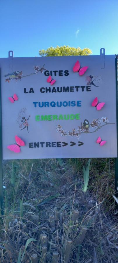 Gite La Chaumette Appartement Turquoise Villeneuve-de-Berg Eksteriør bilde